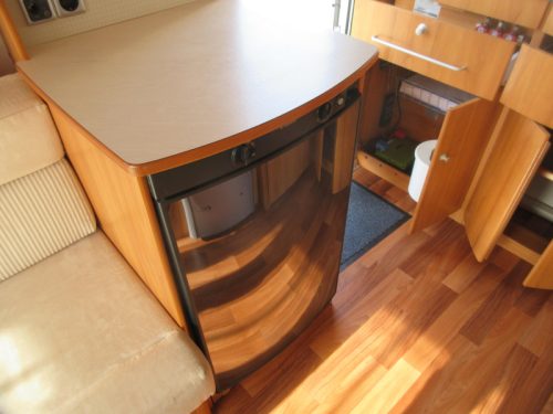 Eriba Nova GL 390 COMPACT WITH REAR KITCHEN  photo: 12