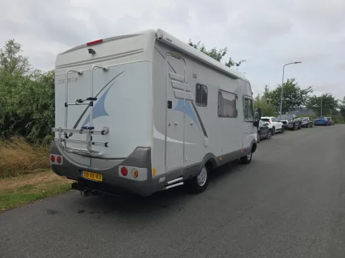 Hymer B klasse 544 Spacious seating area photo: 1