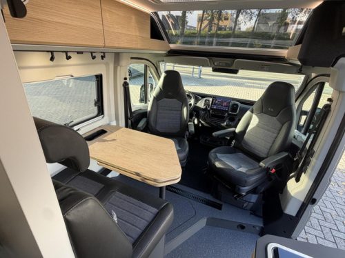 Adria 640 SLB 60 Years 8T-Automaat Einzelbetten Markise Luxuskabine Foto: 11