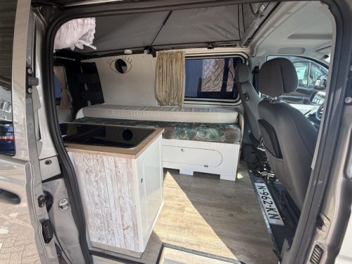 Mercedes-Benz 639 VITO 111 CDI Kastenwagen Euro 5 Automatik Hubdach Klimaautomatik Tempomat Markise Anh&auml;ngerkupplung Toilette Foto: 6