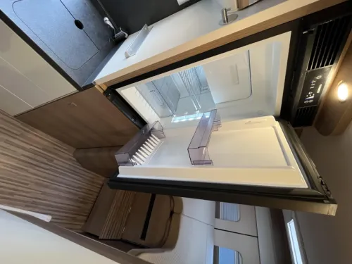 Malibu Van Comfort 640 LE 9tr Automatik / L&auml;ngsbetten Foto: 12
