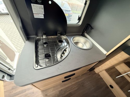 Knaus L!ve Ti 650 MEG Single beds  photo: 4