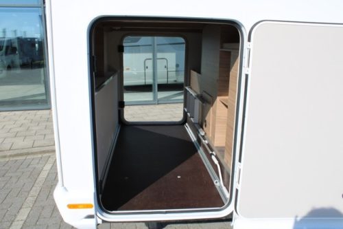 Junger Knaus VanSation 650 Peugeot 2.2 l/ 165 PS mit nur 7.873 km Einzelbetten (45  Foto: 13