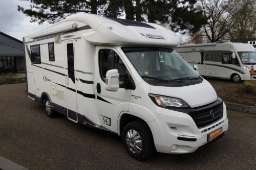 Mobilvetta K silver 54*Queensbed+hefbed* photo: 0