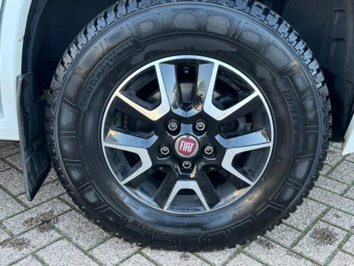 Laika Kosmo 509 enkel bedden airco bomvol  foto: 22