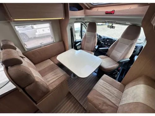Sunlight T 68 Single Beds photo: 5