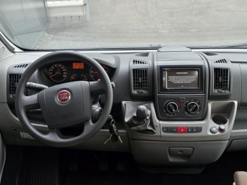 Adria Matrix M 680 SP 5 Gurtpl&auml;tze! Foto: 7