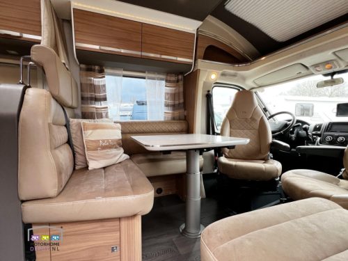 Adria Matrix M 670 SL L&auml;ngs- und Hubbett  Foto: 5
