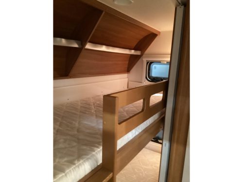 Hobby On Tour 470 KMF awning photo: 17