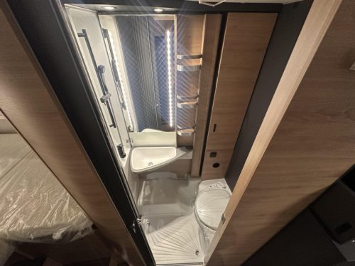 Knaus L!ve I 650 MEG IH44 photo: 23