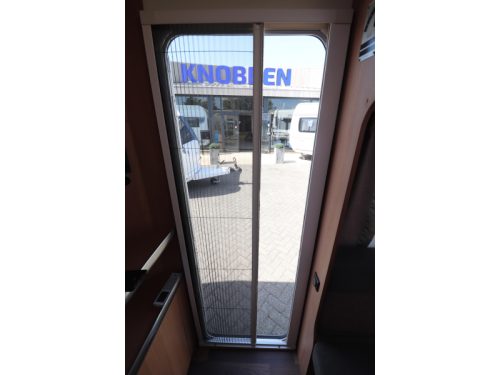 Knaus Sport 450 FU Vorzelt/ Fahrradtr&auml;ger Foto: 16