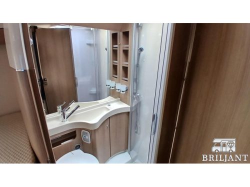 Carthago C-Tourer T-143 .. automatic/single beds photo: 23