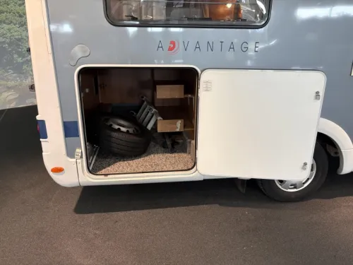 Dethleffs Advantage 6611 T L&auml;ngsbetten Foto: 16