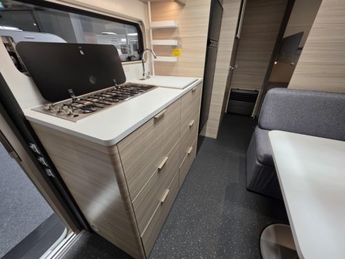 Adria Altea 552 PK Silver Edition photo: 5