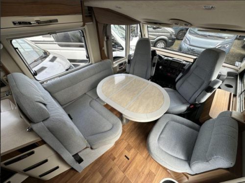 Hymer B 704 PL 3.0 M-JET 180 PK AUTOMAAT foto: 7