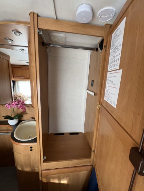 Hymer B574 FRANSBED + RONDZIT MOTORAIRCO 2X ACCU MAXFANN foto: 16