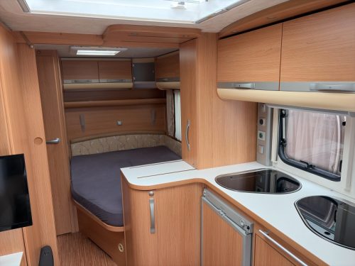 Adria Adora 512 UP Mover/Luifel/Fietsdr.  foto: 2