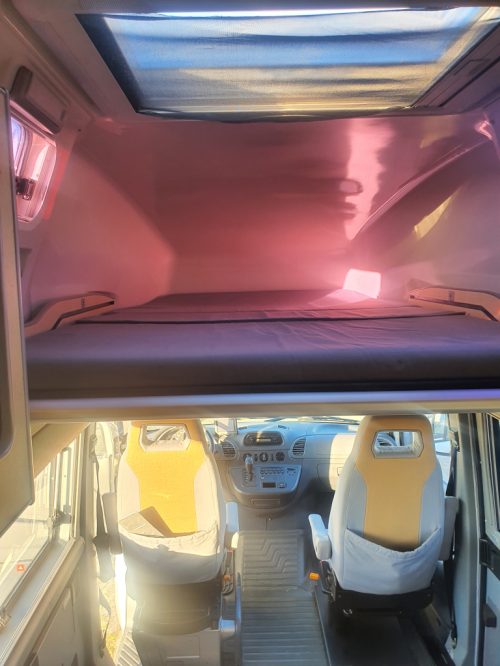 Mercedes Sprinter 316 James Cook &ndash; Luxury Westfalia Camper with Automatic & Air Conditioning! photo: 12
