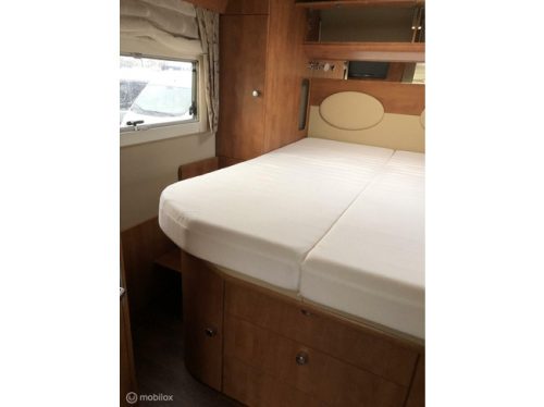 Carthago Chic C-Line I 5.0 QB 180-PK Integral Queen bed, Pull-down bed, XXL-Garage, Extras New Model 2016 photo: 11
