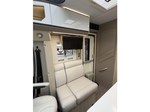 Adria Compact DL Supreme Automaat 180PK Enkele Bedden Zonnepaneel foto: 15