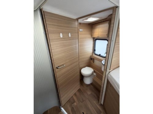 Autocaravana Dethleffs Advantage Edition T 7051 Camas Individuales Panel Solar Suspensi&oacute;n Neum&aacute;tica Bearlock foto: 22