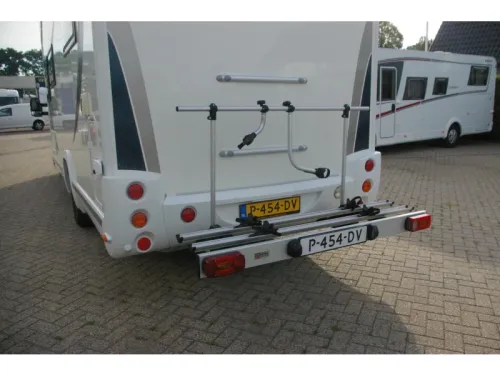 Chausson Flash 718 XLB Queensbed, Hubdach, Klimaanlage. Foto: 6