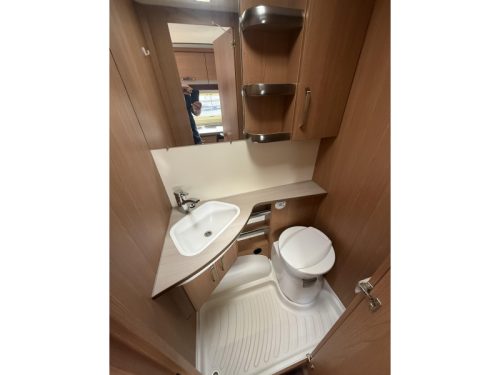 Knaus Sport 420 QD FESTBETT L-Sitzgruppe VORZELT  Foto: 6