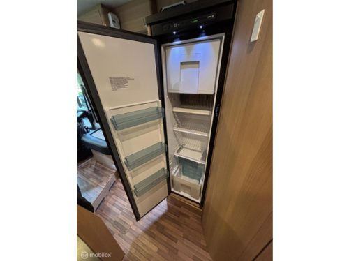LMC Breezer H737 G Fiat 2.3 150hp Euro 6 | Single beds | Lift bed | Separate shower/toilet | XXL Garage | Camera | Bicycle rack | 63dkm photo: 9
