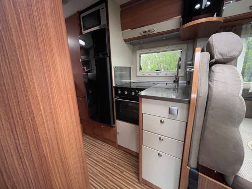 ADRIA CORAL S 670 SL Foto: 5