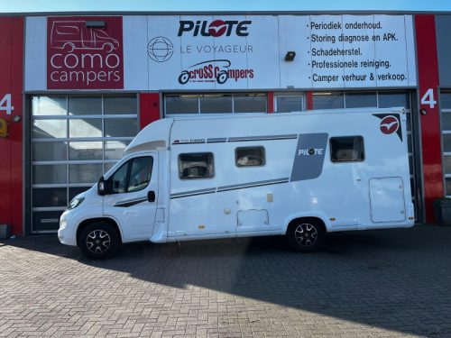 Pilote P 726 FC Camper, Queensbed Foto: 1