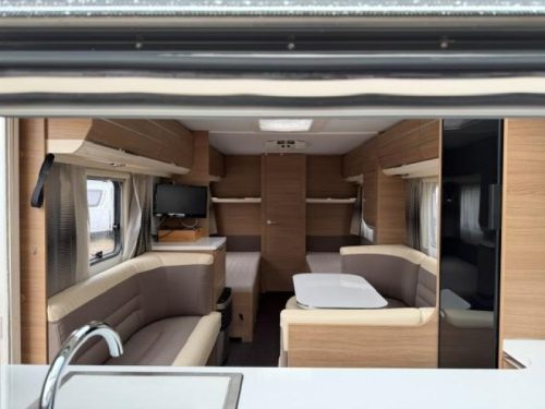 Adria Adora 613 HT sehr komplett Foto: 8
