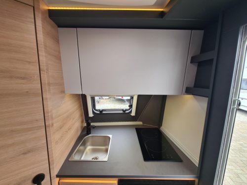 Knaus Yaseo 340 PX Kassettenmarkise  Foto: 12