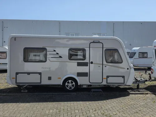 Eriba Nova Light 442 photo: 1