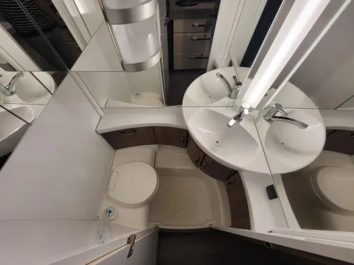 Hobby Prestige 620 CL mover, voortent, fietsenr  foto: 14