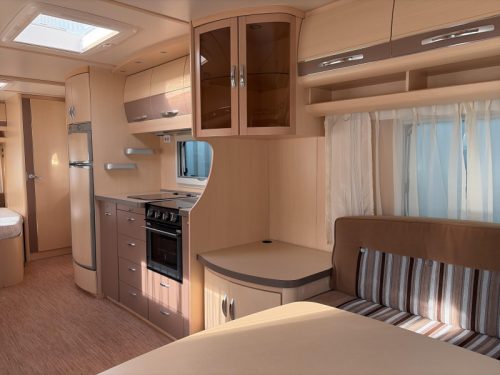 Hobby Vip 645 Awning photo: 9
