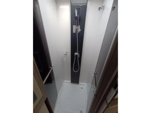 Chausson Titanium Premium 640 Kingsize Hubdach Foto: 17