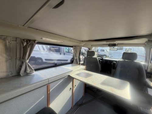 Westfalia California COACH Volkswagen Transporter I D 50 KW unique condition!!! Van conversion power steering Webasto auxiliary heater 4 berths towbar bike rack pop-top roof photo: 17