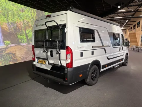 Adria Twin Axess 640 SL solar panel / inverter photo: 3