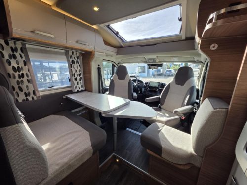 Knaus Van TI Vansation 650 MEG 180cv 8 marchas autom&aacute;tico foto: 4