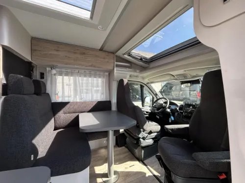Hymer Exsis-T 580 Experience Edition  Foto: 16