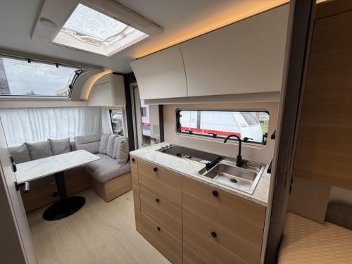 Adria Adora 532 UL photo: 5