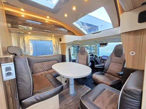Knaus Platinum Selection 650 MEG L&auml;ngsbetten Doppelboden Foto: 9
