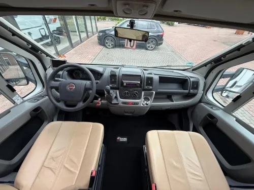 Knaus Sun Ti 650 Top Layout AC 80000 km photo: 8