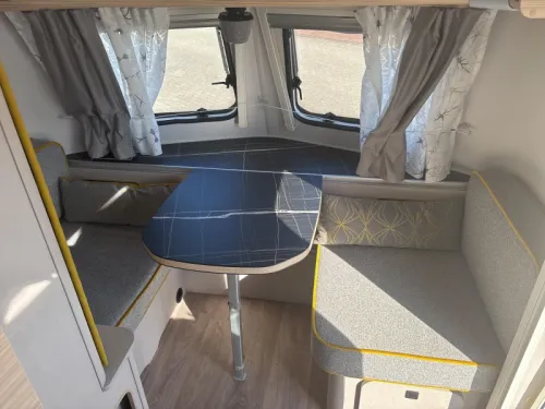 Eriba Touring 542 Nugget Gold incl. mover  photo: 10