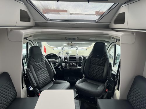 Adria Coral Axess 650 DL Benelux Edition Foto: 12