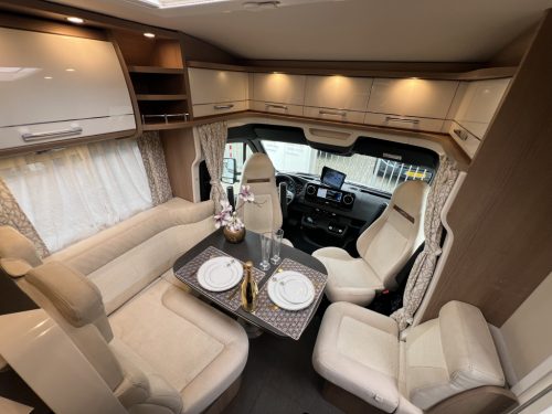 Carthago C-Tourer T145 MERCEDES AUTOMAAT ENKELE BEDDEN LVL SYSTEEM DUBBELE BODEM Foto: 1