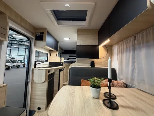 Chausson Sport Line S 697 Single beds / Automatic photo: 13