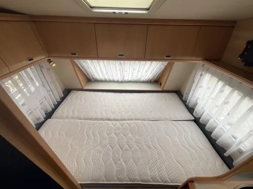 Hobby De luxe Easy 440 AWNING-MOVER photo: 9