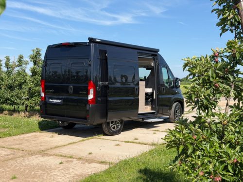 P&ouml;ssl Roadcamp R 540 8-Speed Automatic/Bearlock/NAVI/Towbar/Elec/gas heater photo: 4