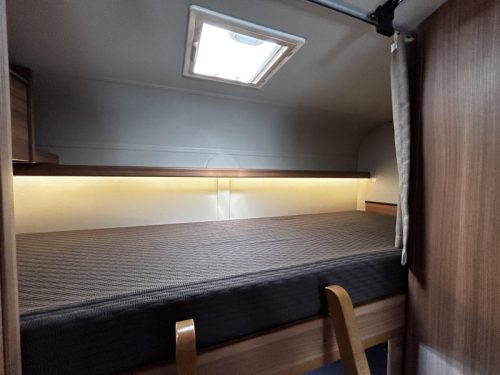 Weinsberg CaraHome 600 DKG Bunk bed/Overcab/6-seater photo: 15